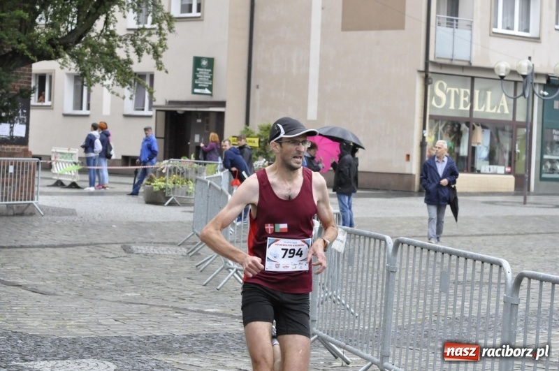 Zdjęcie w galerii na portalu naszraciborz.pl: Rafako Półmaraton na ulicach Raciborza FOTO i WIDEO wiadomości z regionu