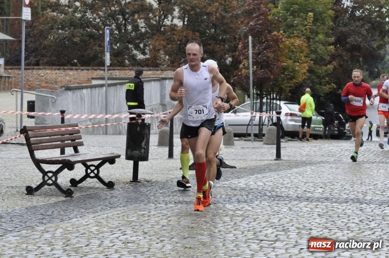 Zdjęcie w galerii na portalu naszraciborz.pl: Rafako Półmaraton na ulicach Raciborza FOTO i WIDEO wiadomości z regionu