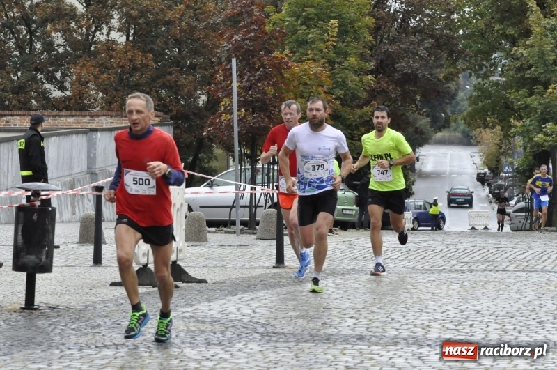 Zdjęcie w galerii na portalu naszraciborz.pl: Rafako Półmaraton na ulicach Raciborza FOTO i WIDEO wiadomości z regionu