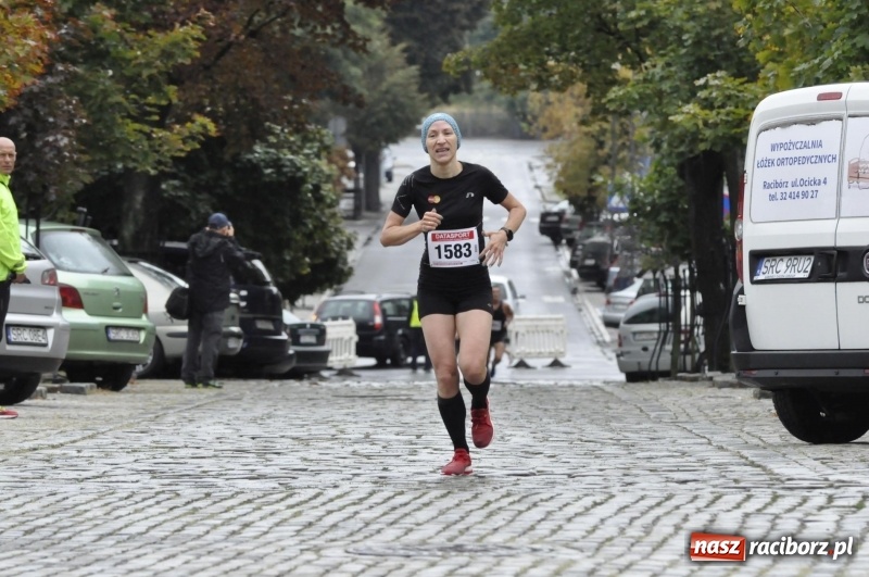 Zdjęcie w galerii na portalu naszraciborz.pl: Rafako Półmaraton na ulicach Raciborza FOTO i WIDEO wiadomości z regionu