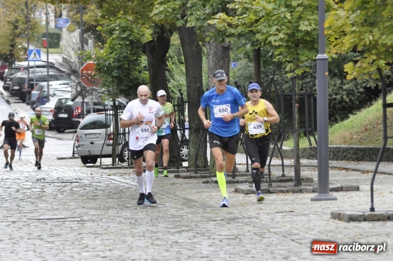 Zdjęcie w galerii na portalu naszraciborz.pl: Rafako Półmaraton na ulicach Raciborza FOTO i WIDEO wiadomości z regionu