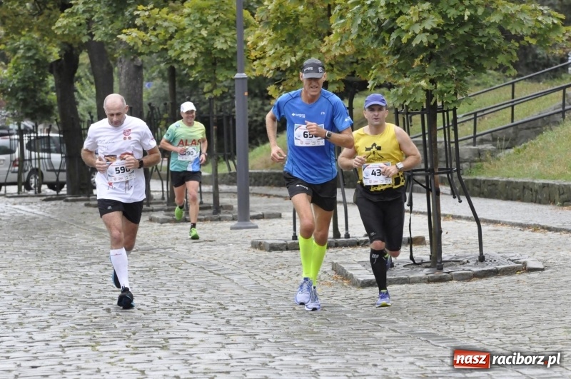 Zdjęcie w galerii na portalu naszraciborz.pl: Rafako Półmaraton na ulicach Raciborza FOTO i WIDEO wiadomości z regionu