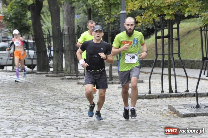 Zdjęcie w galerii na portalu naszraciborz.pl: Rafako Półmaraton na ulicach Raciborza FOTO i WIDEO wiadomości z regionu