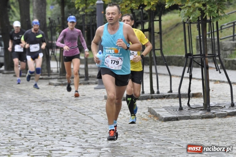 Zdjęcie w galerii na portalu naszraciborz.pl: Rafako Półmaraton na ulicach Raciborza FOTO i WIDEO wiadomości z regionu