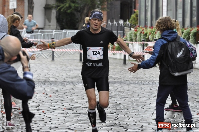 Zdjęcie w galerii na portalu naszraciborz.pl: Rafako Półmaraton na ulicach Raciborza FOTO i WIDEO wiadomości z regionu