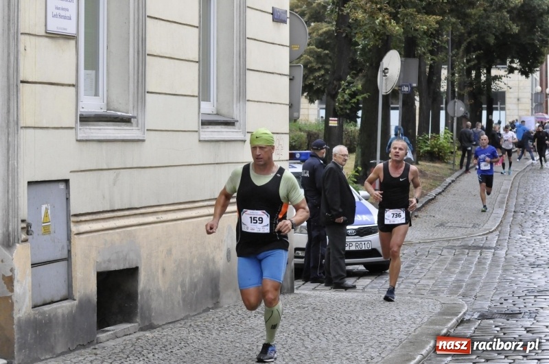 Zdjęcie w galerii na portalu naszraciborz.pl: Rafako Półmaraton na ulicach Raciborza FOTO i WIDEO wiadomości z regionu