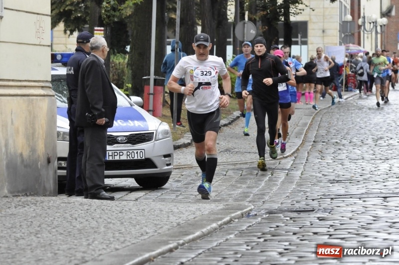 Zdjęcie w galerii na portalu naszraciborz.pl: Rafako Półmaraton na ulicach Raciborza FOTO i WIDEO wiadomości z regionu