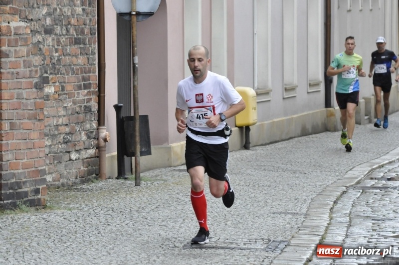 Zdjęcie w galerii na portalu naszraciborz.pl: Rafako Półmaraton na ulicach Raciborza FOTO i WIDEO wiadomości z regionu