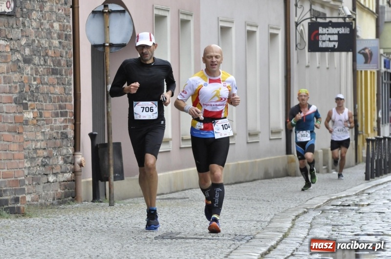 Zdjęcie w galerii na portalu naszraciborz.pl: Rafako Półmaraton na ulicach Raciborza FOTO i WIDEO wiadomości z regionu