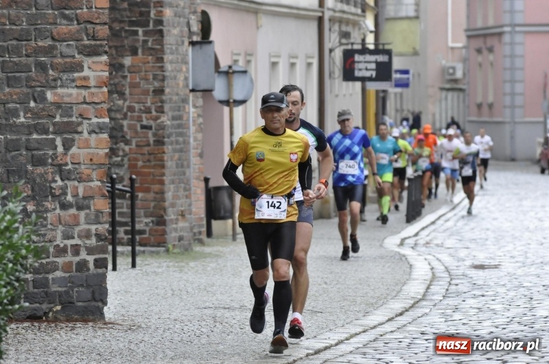 Zdjęcie w galerii na portalu naszraciborz.pl: Rafako Półmaraton na ulicach Raciborza FOTO i WIDEO wiadomości z regionu