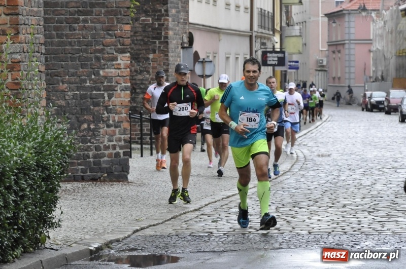 Zdjęcie w galerii na portalu naszraciborz.pl: Rafako Półmaraton na ulicach Raciborza FOTO i WIDEO wiadomości z regionu