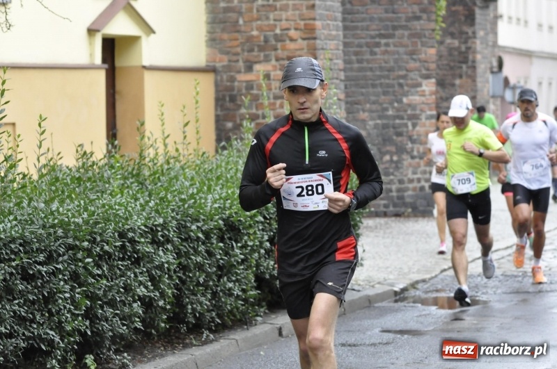 Zdjęcie w galerii na portalu naszraciborz.pl: Rafako Półmaraton na ulicach Raciborza FOTO i WIDEO wiadomości z regionu