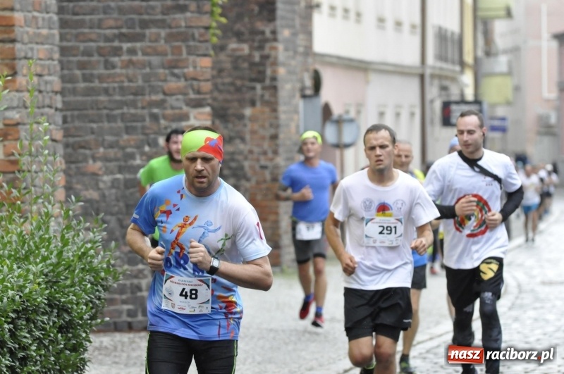 Zdjęcie w galerii na portalu naszraciborz.pl: Rafako Półmaraton na ulicach Raciborza FOTO i WIDEO wiadomości z regionu