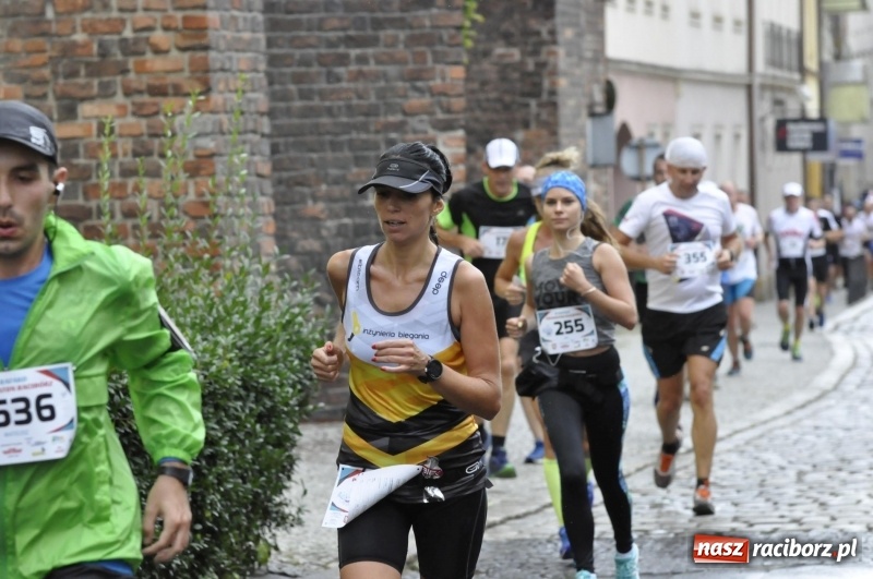 Zdjęcie w galerii na portalu naszraciborz.pl: Rafako Półmaraton na ulicach Raciborza FOTO i WIDEO wiadomości z regionu