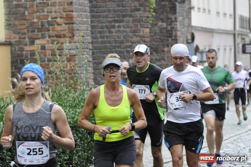 Zdjęcie w galerii na portalu naszraciborz.pl: Rafako Półmaraton na ulicach Raciborza FOTO i WIDEO wiadomości z regionu