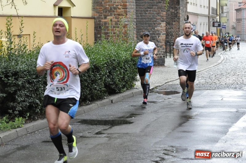 Zdjęcie w galerii na portalu naszraciborz.pl: Rafako Półmaraton na ulicach Raciborza FOTO i WIDEO wiadomości z regionu