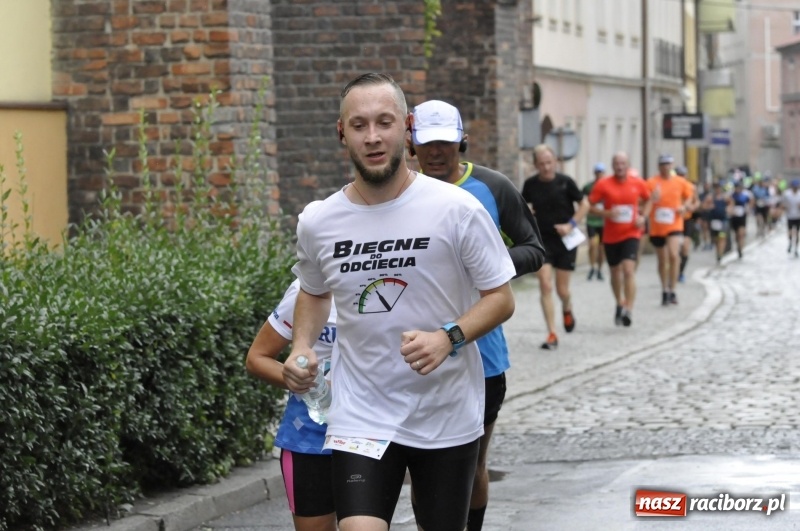 Zdjęcie w galerii na portalu naszraciborz.pl: Rafako Półmaraton na ulicach Raciborza FOTO i WIDEO wiadomości z regionu