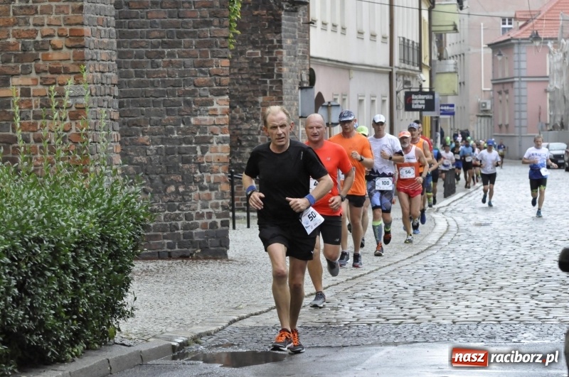 Zdjęcie w galerii na portalu naszraciborz.pl: Rafako Półmaraton na ulicach Raciborza FOTO i WIDEO wiadomości z regionu
