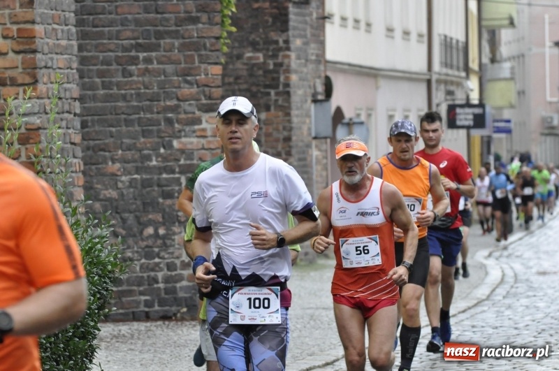Zdjęcie w galerii na portalu naszraciborz.pl: Rafako Półmaraton na ulicach Raciborza FOTO i WIDEO wiadomości z regionu