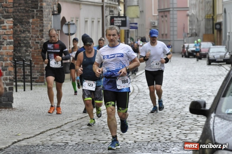 Zdjęcie w galerii na portalu naszraciborz.pl: Rafako Półmaraton na ulicach Raciborza FOTO i WIDEO wiadomości z regionu