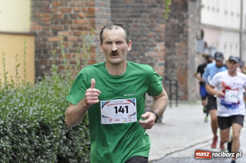 Zdjęcie w galerii na portalu naszraciborz.pl: Rafako Półmaraton na ulicach Raciborza FOTO i WIDEO wiadomości z regionu