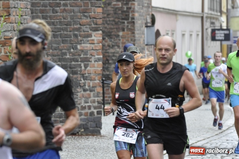 Zdjęcie w galerii na portalu naszraciborz.pl: Rafako Półmaraton na ulicach Raciborza FOTO i WIDEO wiadomości z regionu