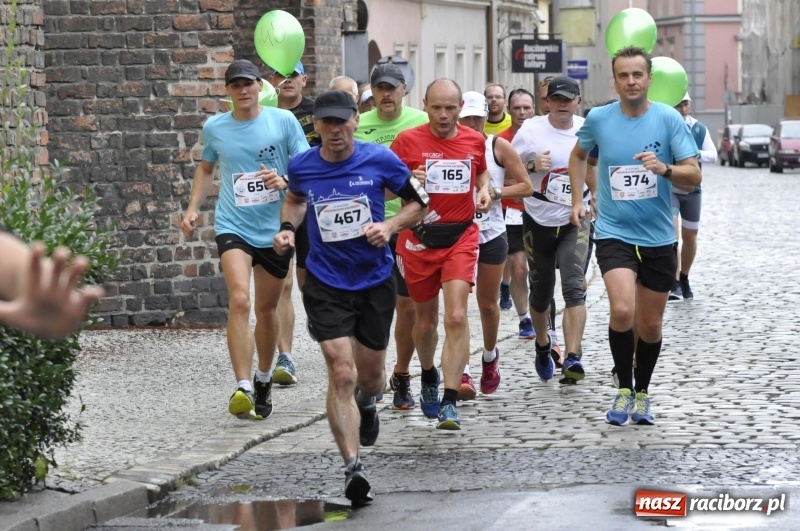 Zdjęcie w galerii na portalu naszraciborz.pl: Rafako Półmaraton na ulicach Raciborza FOTO i WIDEO wiadomości z regionu