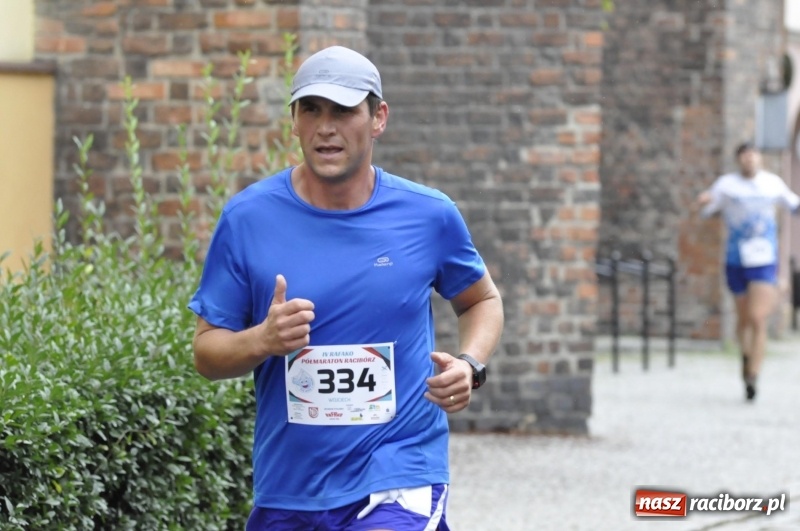 Zdjęcie w galerii na portalu naszraciborz.pl: Rafako Półmaraton na ulicach Raciborza FOTO i WIDEO wiadomości z regionu