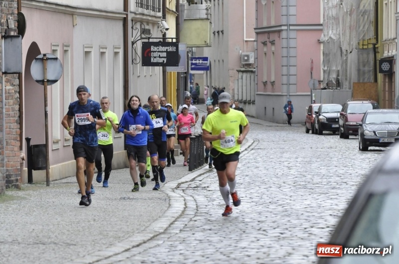 Zdjęcie w galerii na portalu naszraciborz.pl: Rafako Półmaraton na ulicach Raciborza FOTO i WIDEO wiadomości z regionu