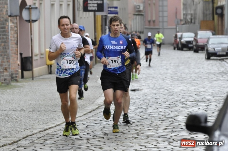 Zdjęcie w galerii na portalu naszraciborz.pl: Rafako Półmaraton na ulicach Raciborza FOTO i WIDEO wiadomości z regionu