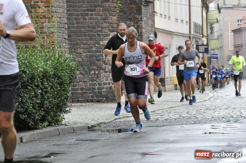 Zdjęcie w galerii na portalu naszraciborz.pl: Rafako Półmaraton na ulicach Raciborza FOTO i WIDEO wiadomości z regionu
