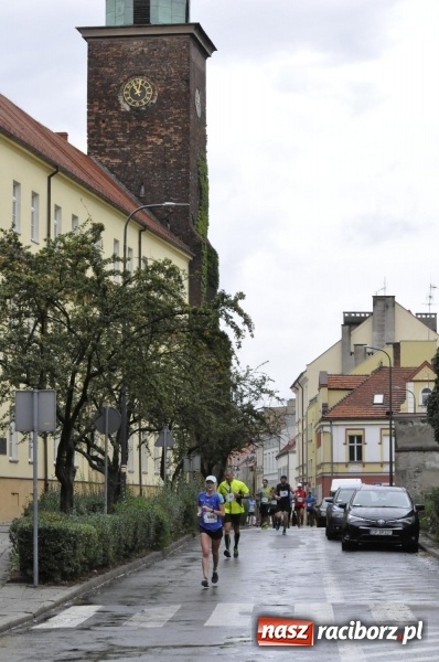 Zdjęcie w galerii na portalu naszraciborz.pl: Rafako Półmaraton na ulicach Raciborza FOTO i WIDEO wiadomości z regionu