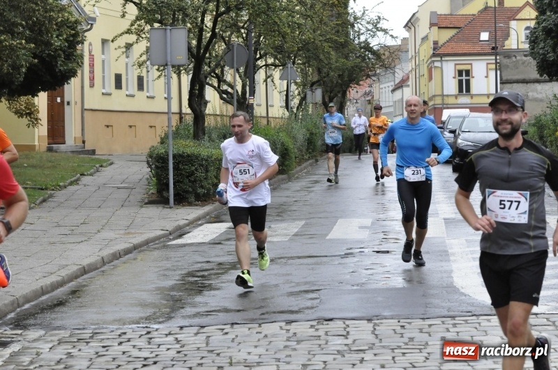 Zdjęcie w galerii na portalu naszraciborz.pl: Rafako Półmaraton na ulicach Raciborza FOTO i WIDEO wiadomości z regionu