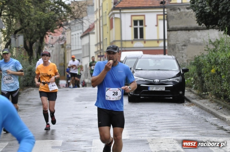 Zdjęcie w galerii na portalu naszraciborz.pl: Rafako Półmaraton na ulicach Raciborza FOTO i WIDEO wiadomości z regionu