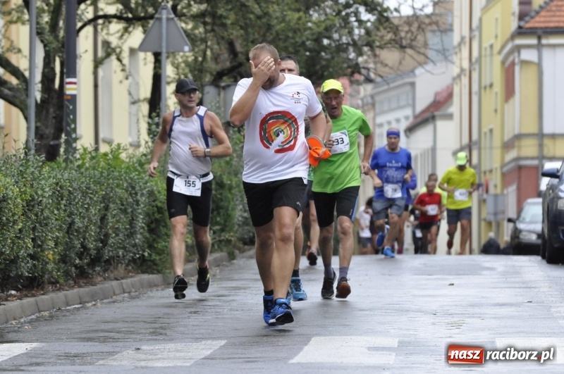 Zdjęcie w galerii na portalu naszraciborz.pl: Rafako Półmaraton na ulicach Raciborza FOTO i WIDEO wiadomości z regionu