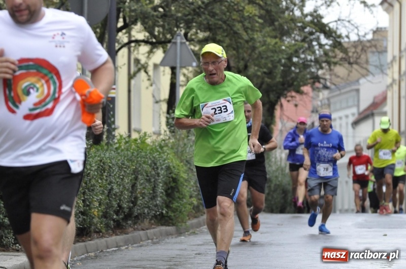 Zdjęcie w galerii na portalu naszraciborz.pl: Rafako Półmaraton na ulicach Raciborza FOTO i WIDEO wiadomości z regionu