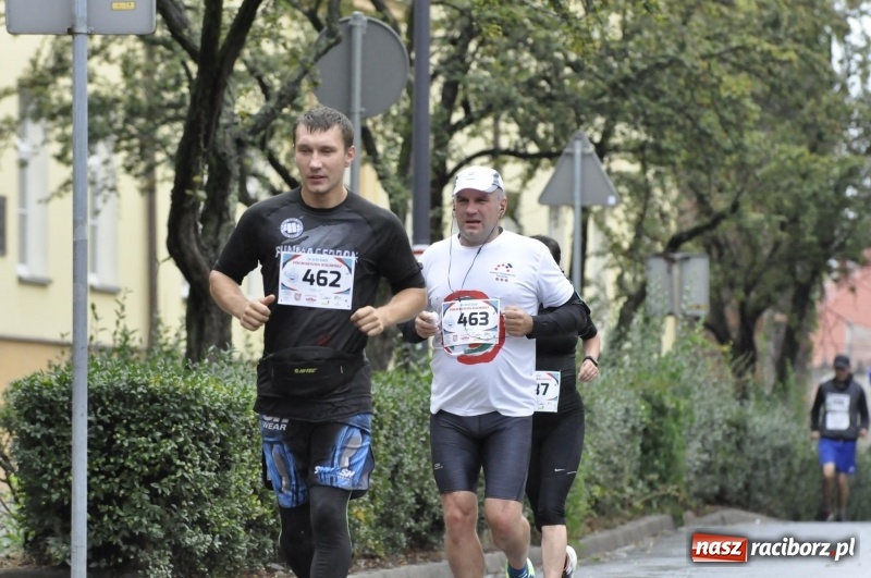 Zdjęcie w galerii na portalu naszraciborz.pl: Rafako Półmaraton na ulicach Raciborza FOTO i WIDEO wiadomości z regionu