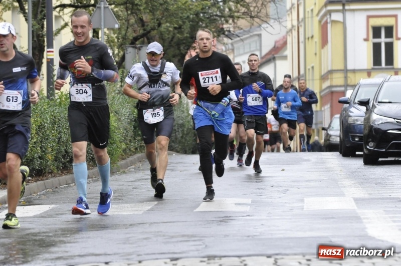 Zdjęcie w galerii na portalu naszraciborz.pl: Rafako Półmaraton na ulicach Raciborza FOTO i WIDEO wiadomości z regionu