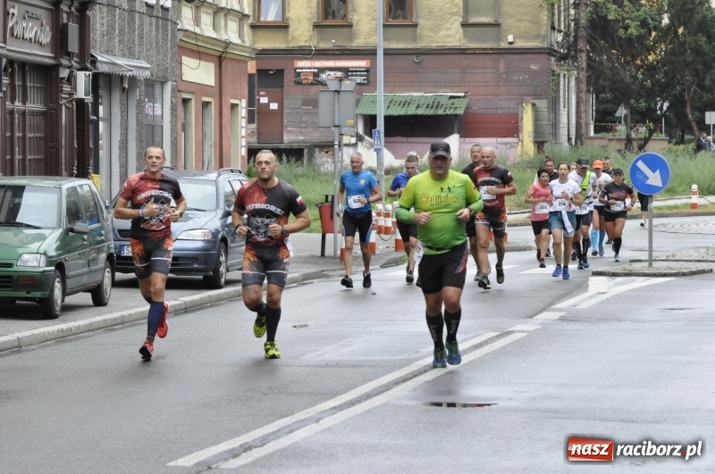 Zdjęcie w galerii na portalu naszraciborz.pl: Rafako Półmaraton na ulicach Raciborza FOTO i WIDEO wiadomości z regionu
