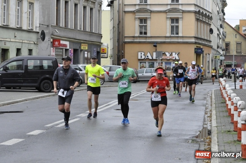 Zdjęcie w galerii na portalu naszraciborz.pl: Rafako Półmaraton na ulicach Raciborza FOTO i WIDEO wiadomości z regionu