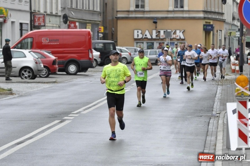 Zdjęcie w galerii na portalu naszraciborz.pl: Rafako Półmaraton na ulicach Raciborza FOTO i WIDEO wiadomości z regionu