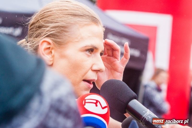 Zdjęcie w galerii na portalu naszraciborz.pl: V RAFAKO Półmaraton Racibórz - bramka otwarta wiadomości z regionu