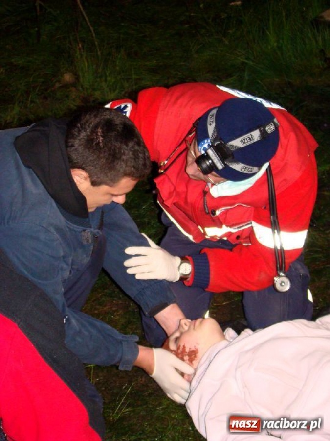 Zdjęcie w galerii na portalu naszraciborz.pl: Wracali pijani z dyskoteki. Ćwiczenia nocne wiadomości z regionu