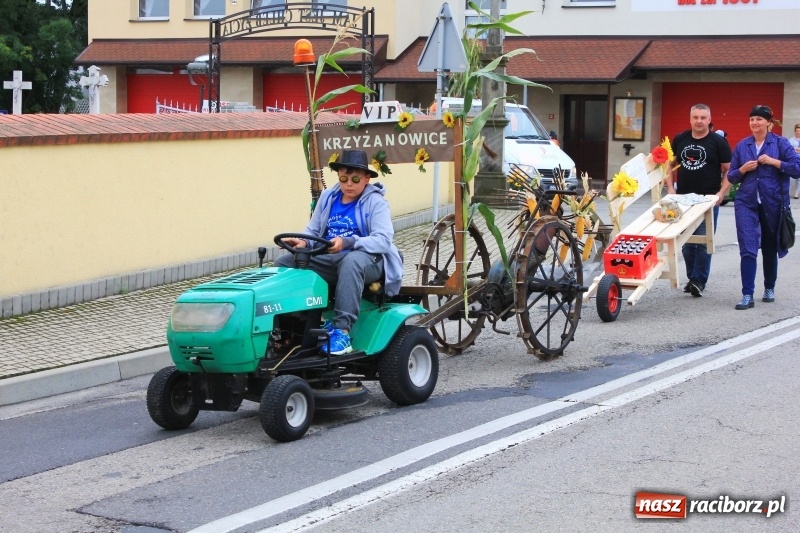 Zdjęcie w galerii na portalu naszraciborz.pl: Dożynki 2018. Tak się bawią Krzyżanowice wiadomości z regionu