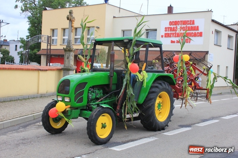 Zdjęcie w galerii na portalu naszraciborz.pl: Dożynki 2018. Tak się bawią Krzyżanowice wiadomości z regionu