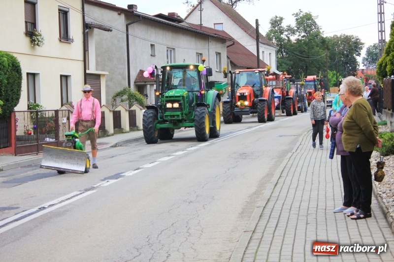 Zdjęcie w galerii na portalu naszraciborz.pl: Dożynki 2018. Tak się bawią Krzyżanowice wiadomości z regionu