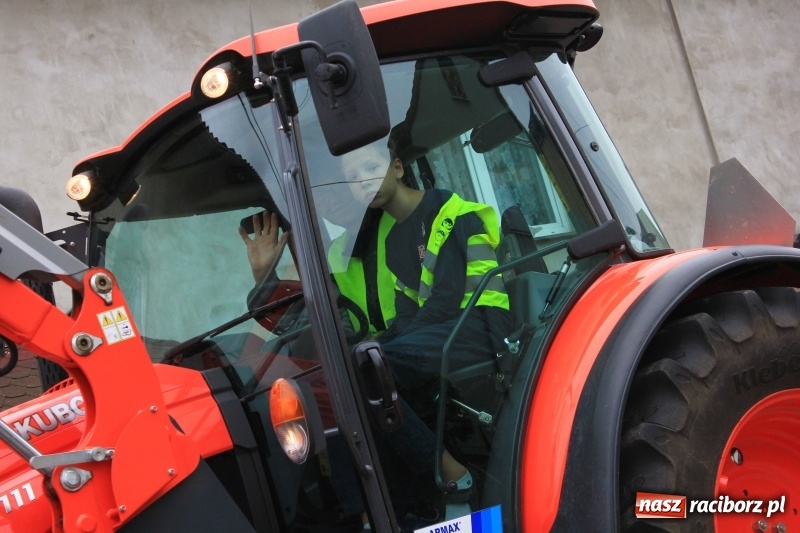 Zdjęcie w galerii na portalu naszraciborz.pl: Dożynki 2018. Tak się bawią Krzyżanowice wiadomości z regionu