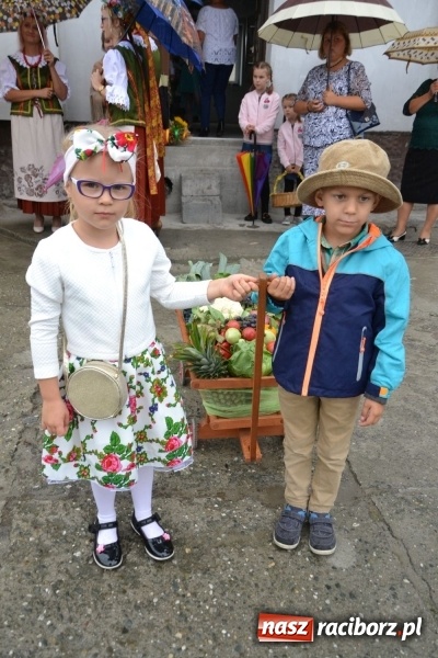 Zdjęcie w galerii na portalu naszraciborz.pl: Dożynki 2018. Tak się bawią Krzyżanowice wiadomości z regionu