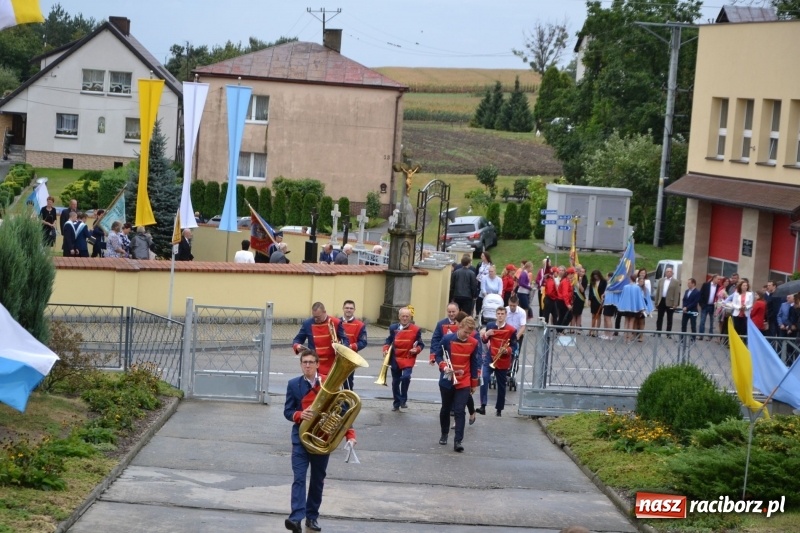 Zdjęcie w galerii na portalu naszraciborz.pl: Dożynki 2018. Tak się bawią Krzyżanowice wiadomości z regionu