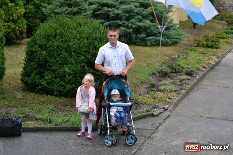 Zdjęcie w galerii na portalu naszraciborz.pl: Dożynki 2018. Tak się bawią Krzyżanowice wiadomości z regionu